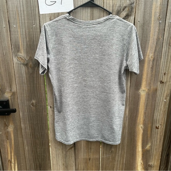 Patagonia Gray Short Sleeve Graphic Tee Size Small - Picture 4 of 4